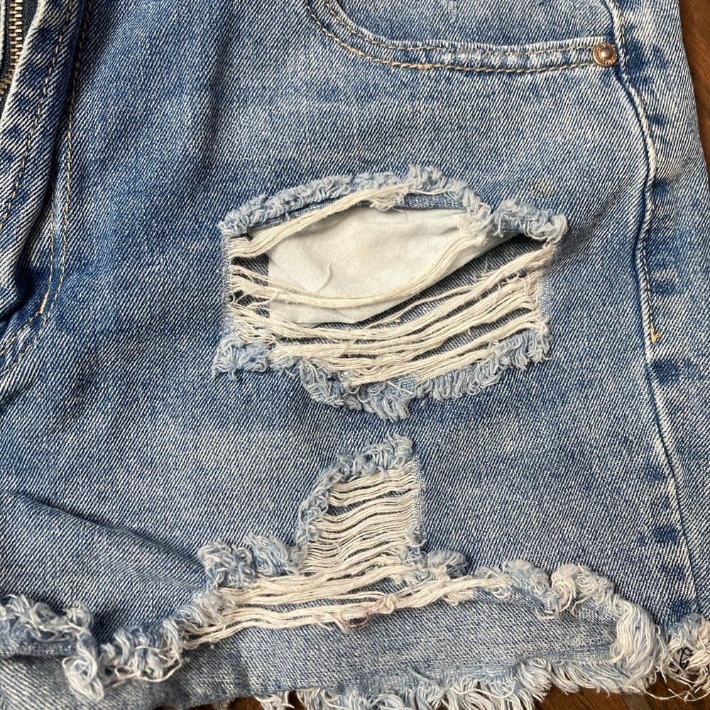 Almost Famous Denim High Rise Distressed Shorts - Picture 2 of 6